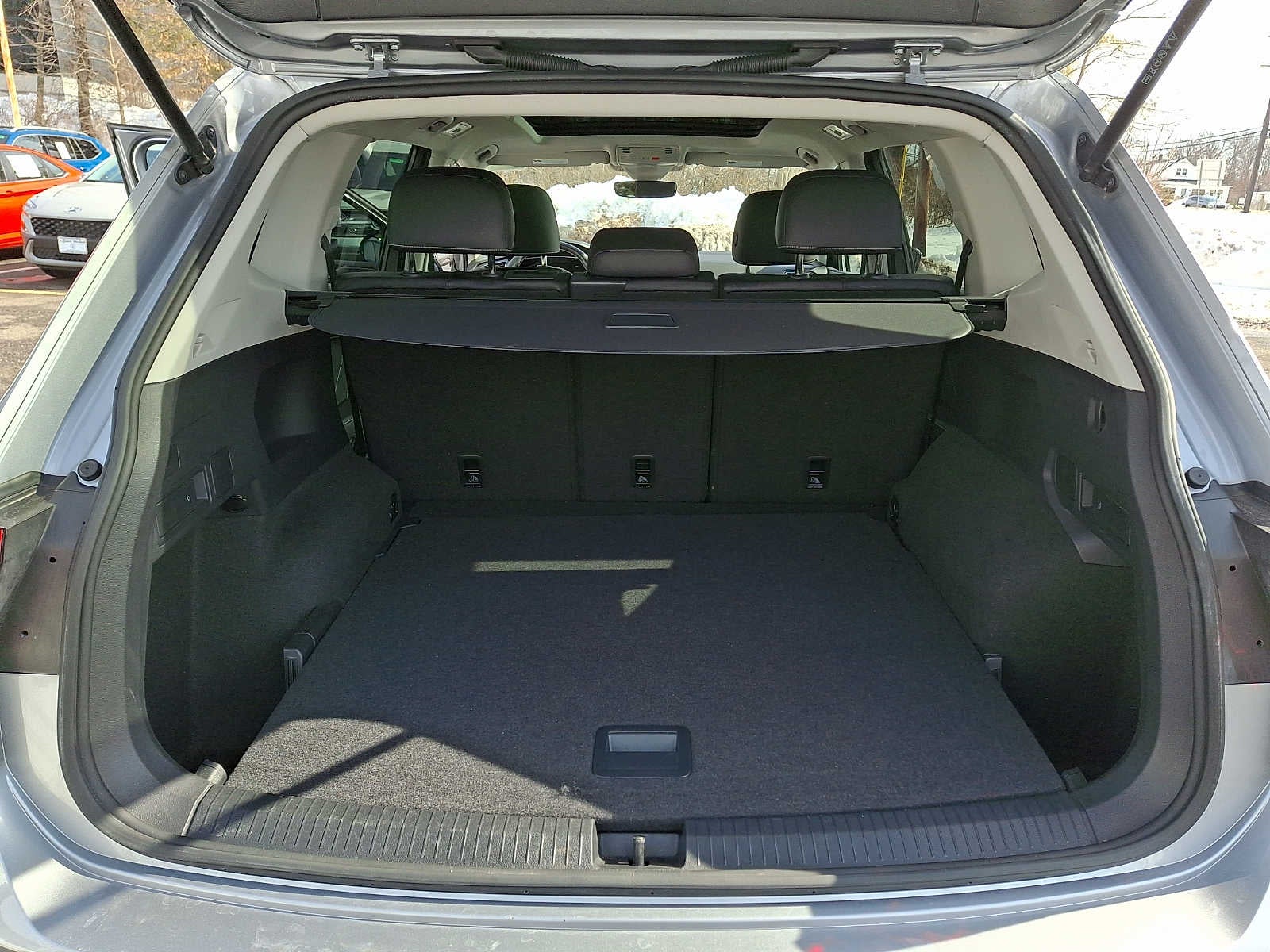 2024 Volkswagen Tiguan 2.0T SE 4MOTION