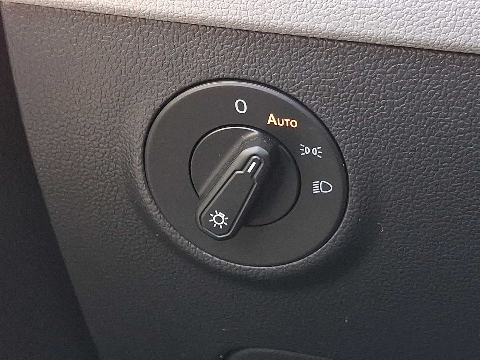 2023 Volkswagen Taos S 4MOTION