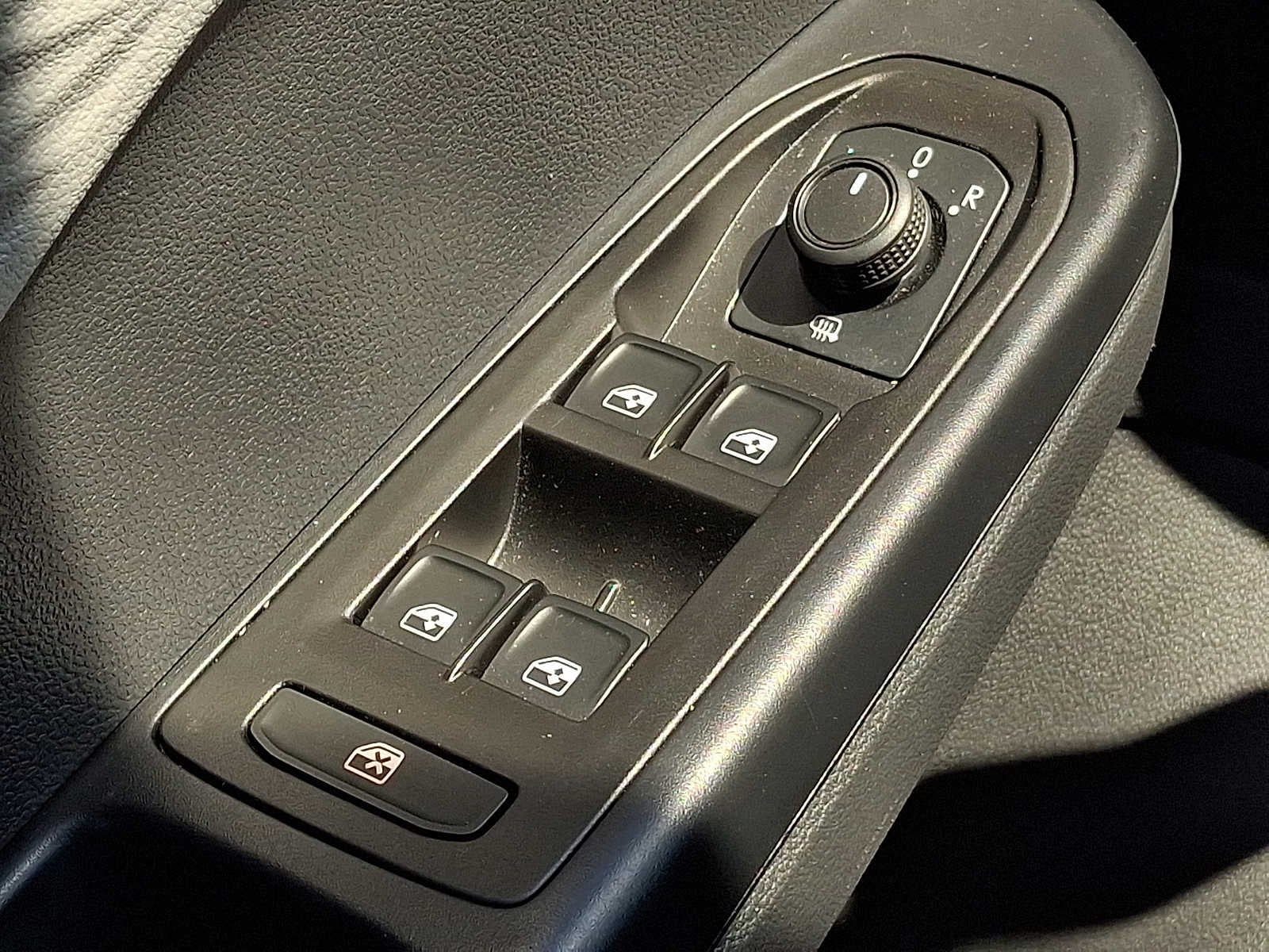 2023 Volkswagen Taos S 4MOTION