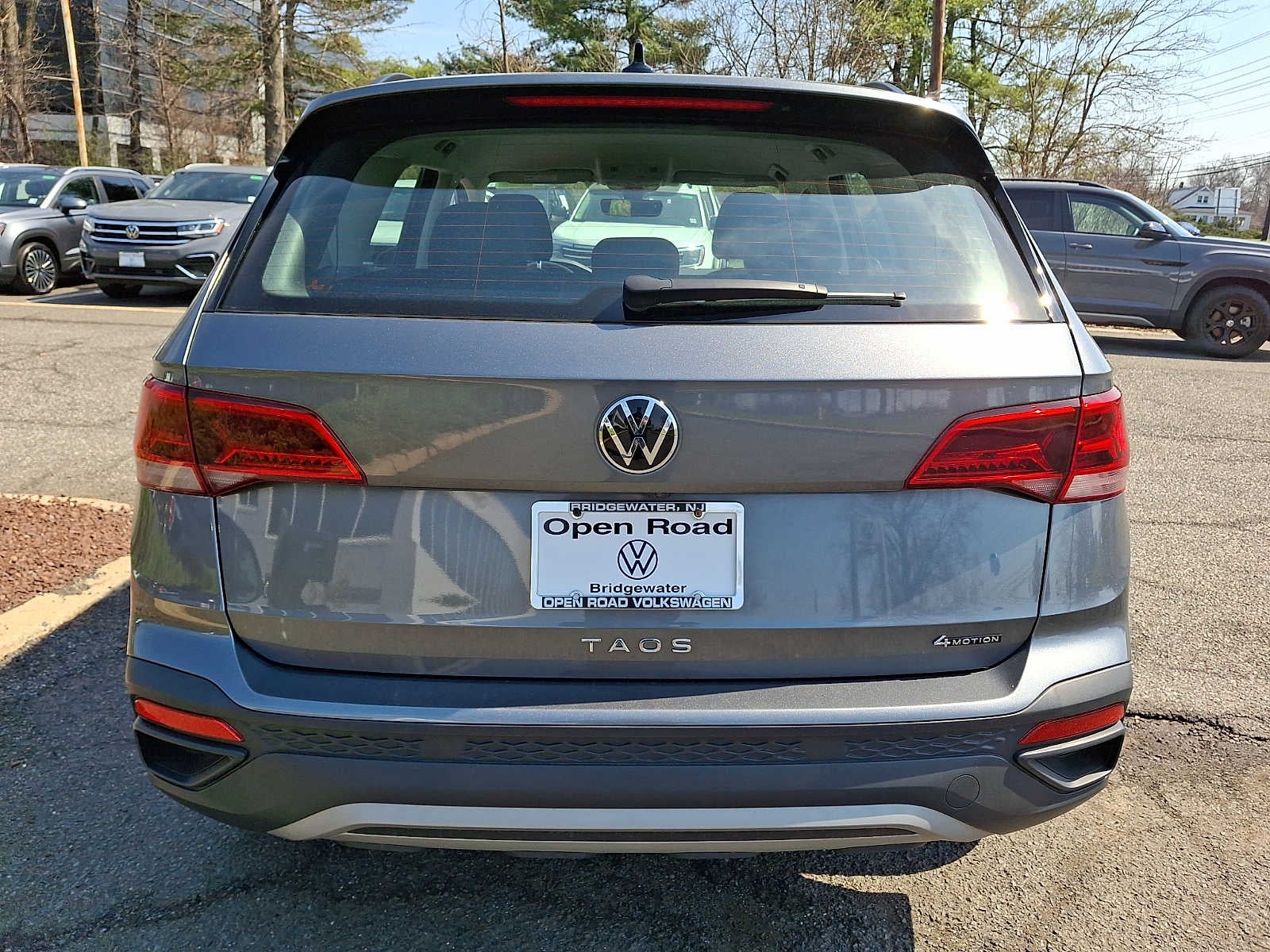 2023 Volkswagen Taos S 4MOTION