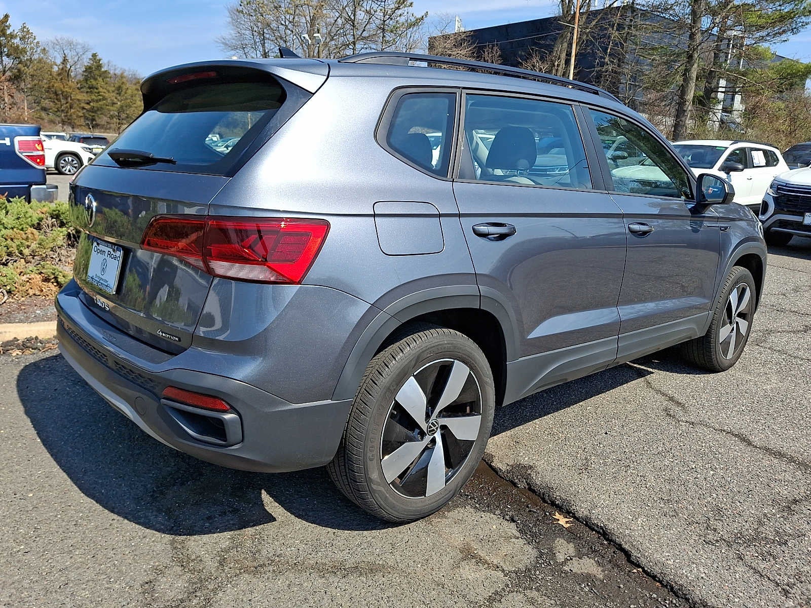 2023 Volkswagen Taos S 4MOTION