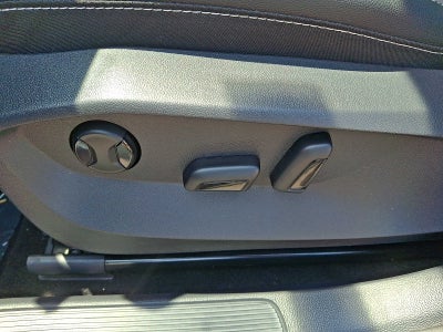 2023 Volkswagen Taos SE 4MOTION