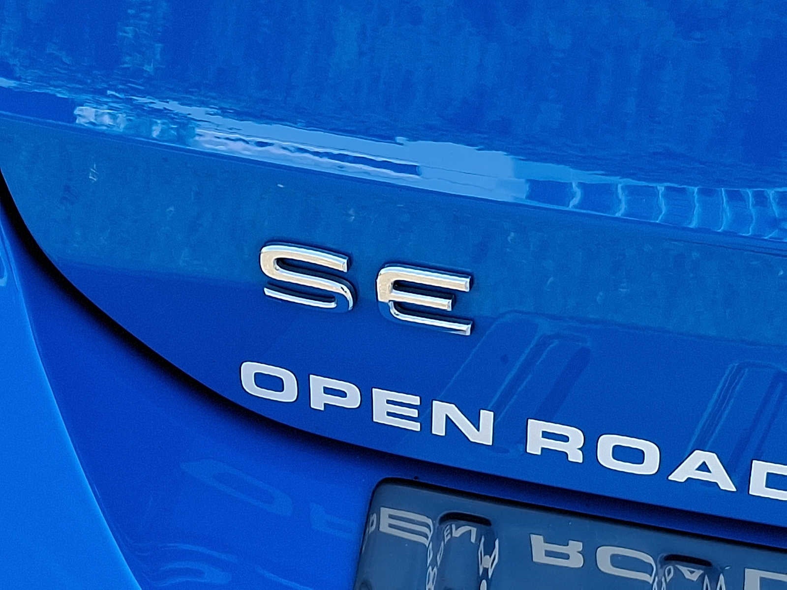2023 Volkswagen Taos SE 4MOTION