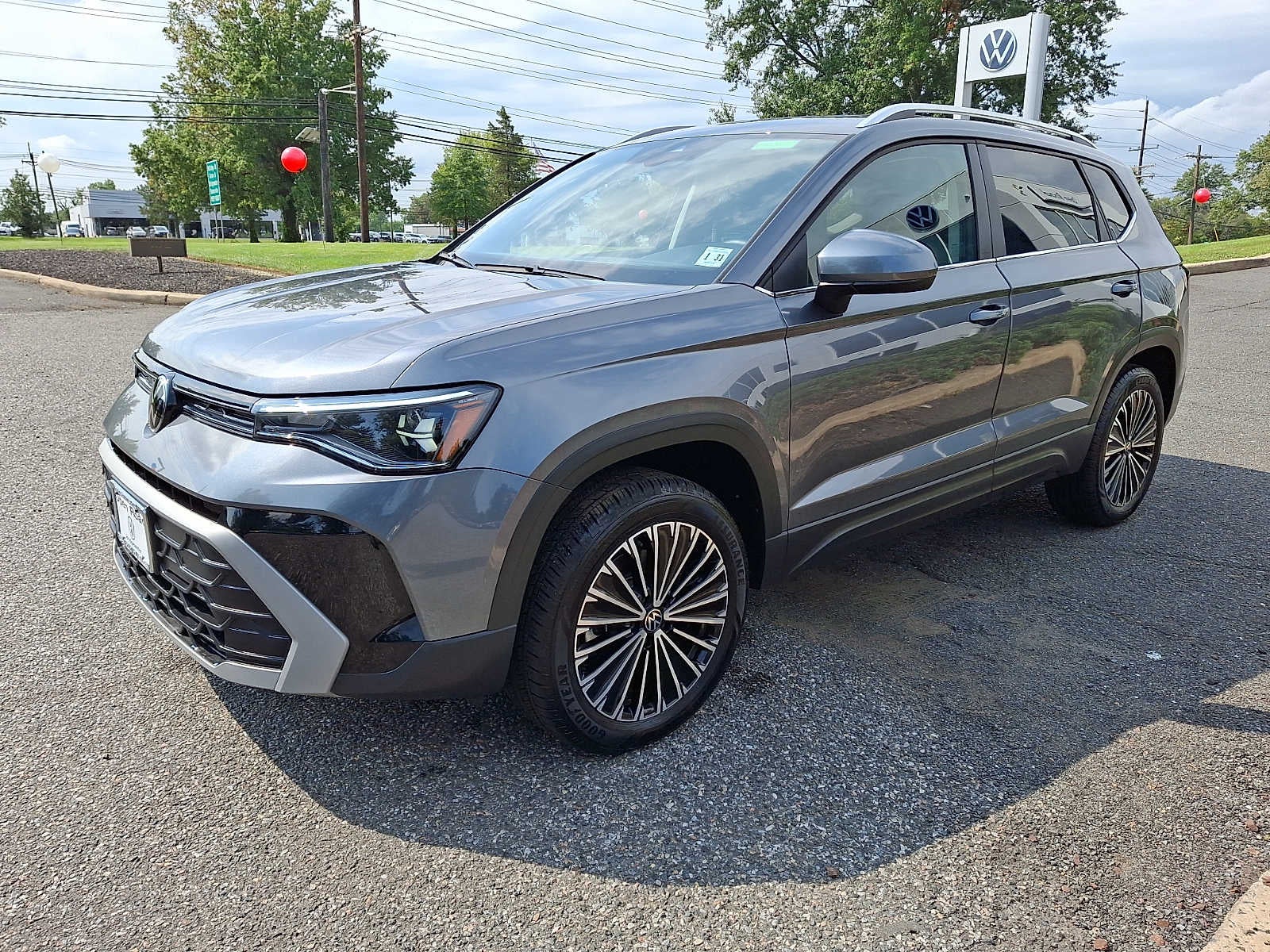 2026 Volkswagen Taos SE 4MOTION