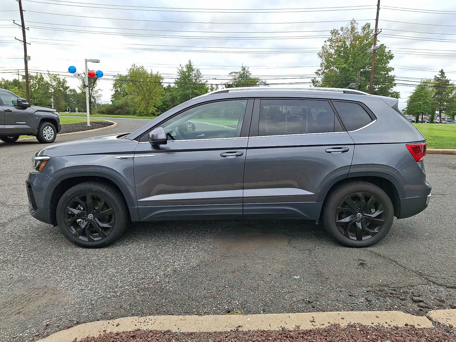 2022 Volkswagen Taos SE 4MOTION