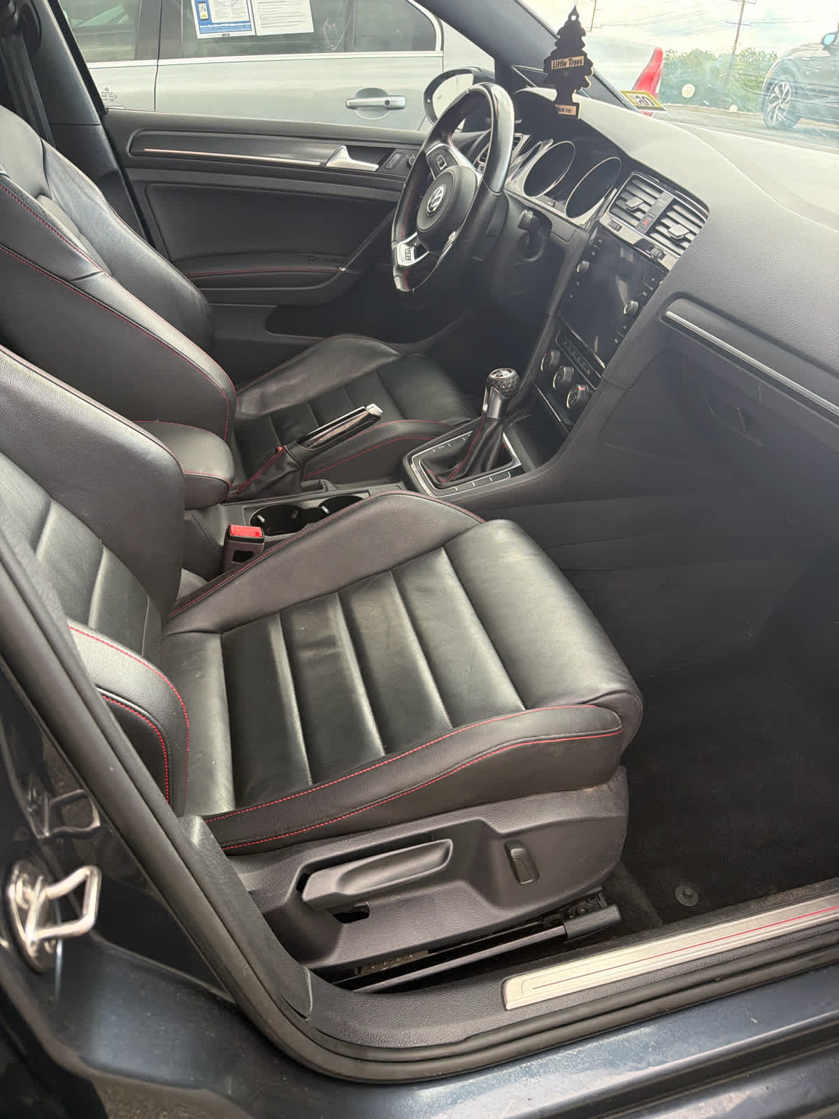 2019 Volkswagen Golf GTI 2.0T SE Manual