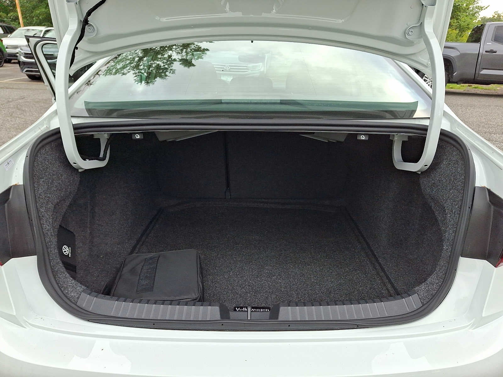 2026 Volkswagen Jetta S Auto