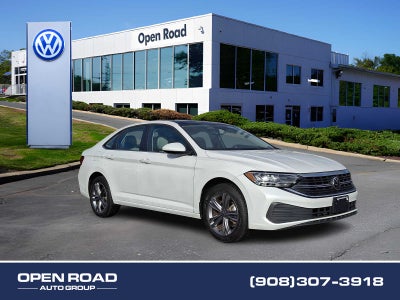 2023 Volkswagen Jetta SE Auto