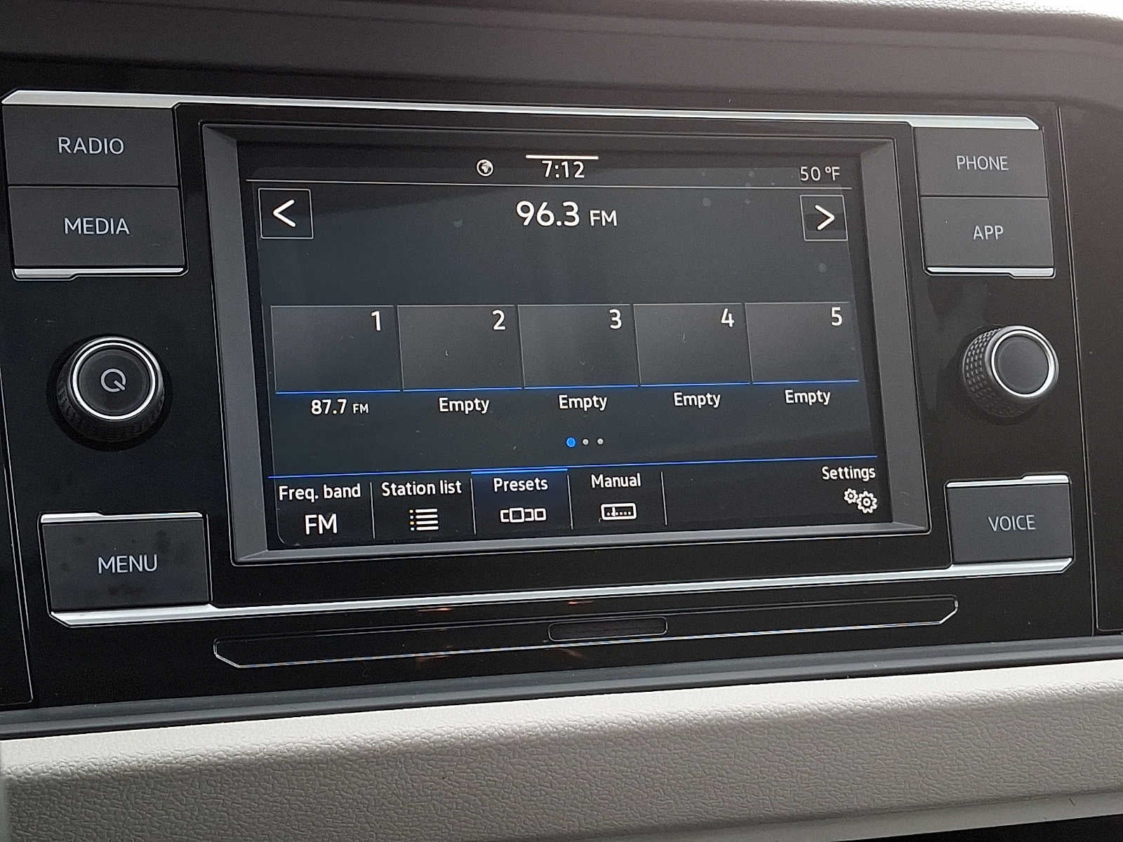 2023 Volkswagen Jetta SE Auto