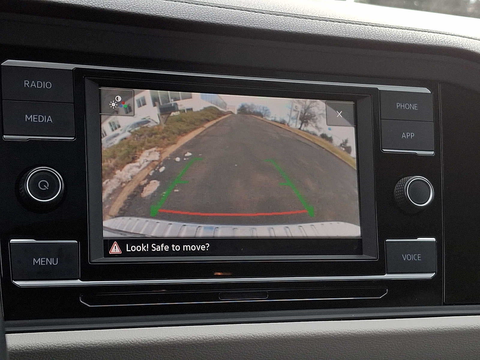 2023 Volkswagen Jetta SE Auto