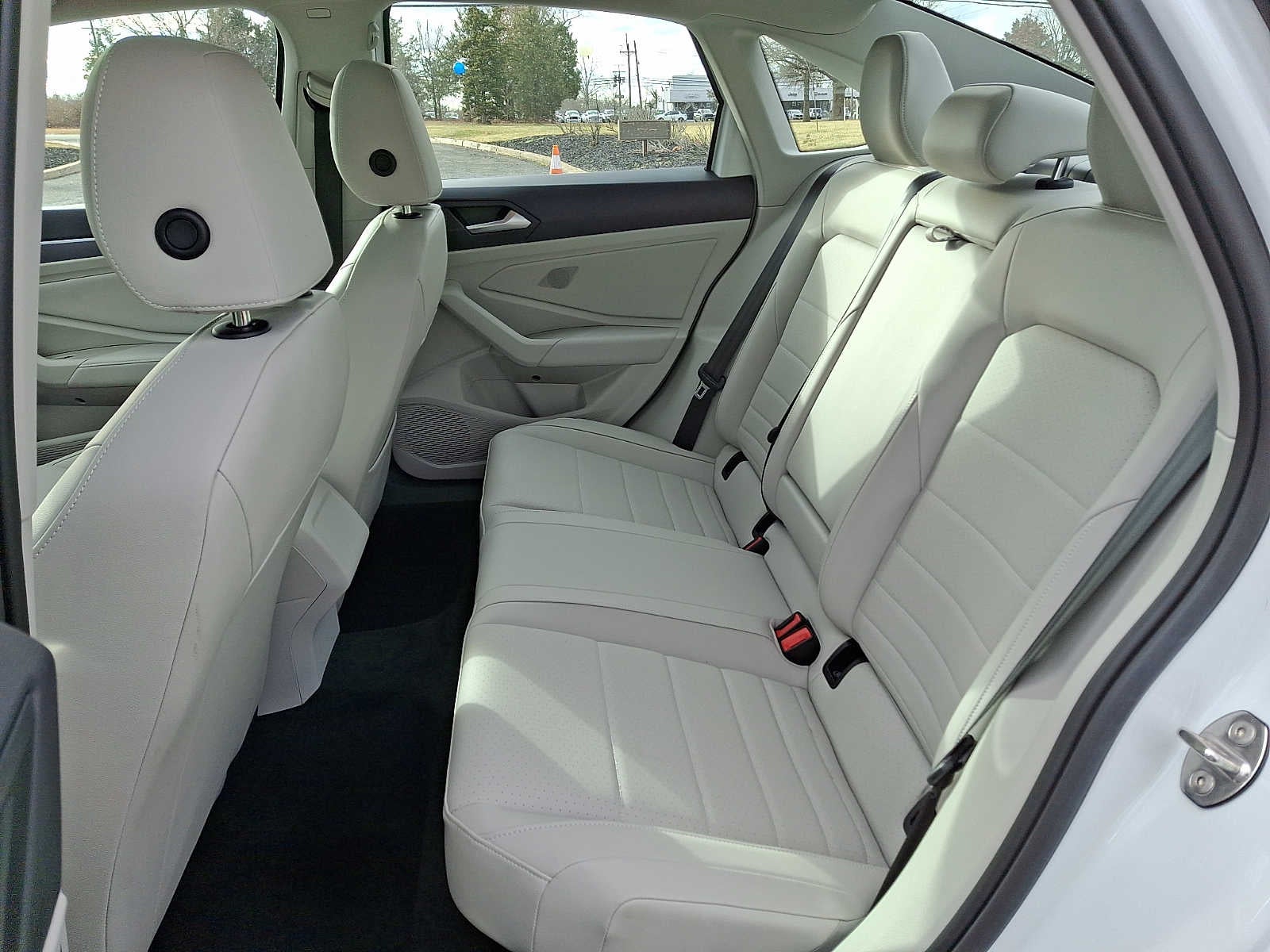 2023 Volkswagen Jetta SE Auto