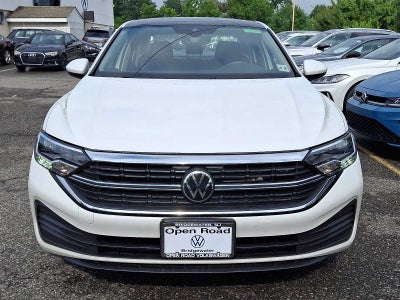 2023 Volkswagen Jetta SE Auto