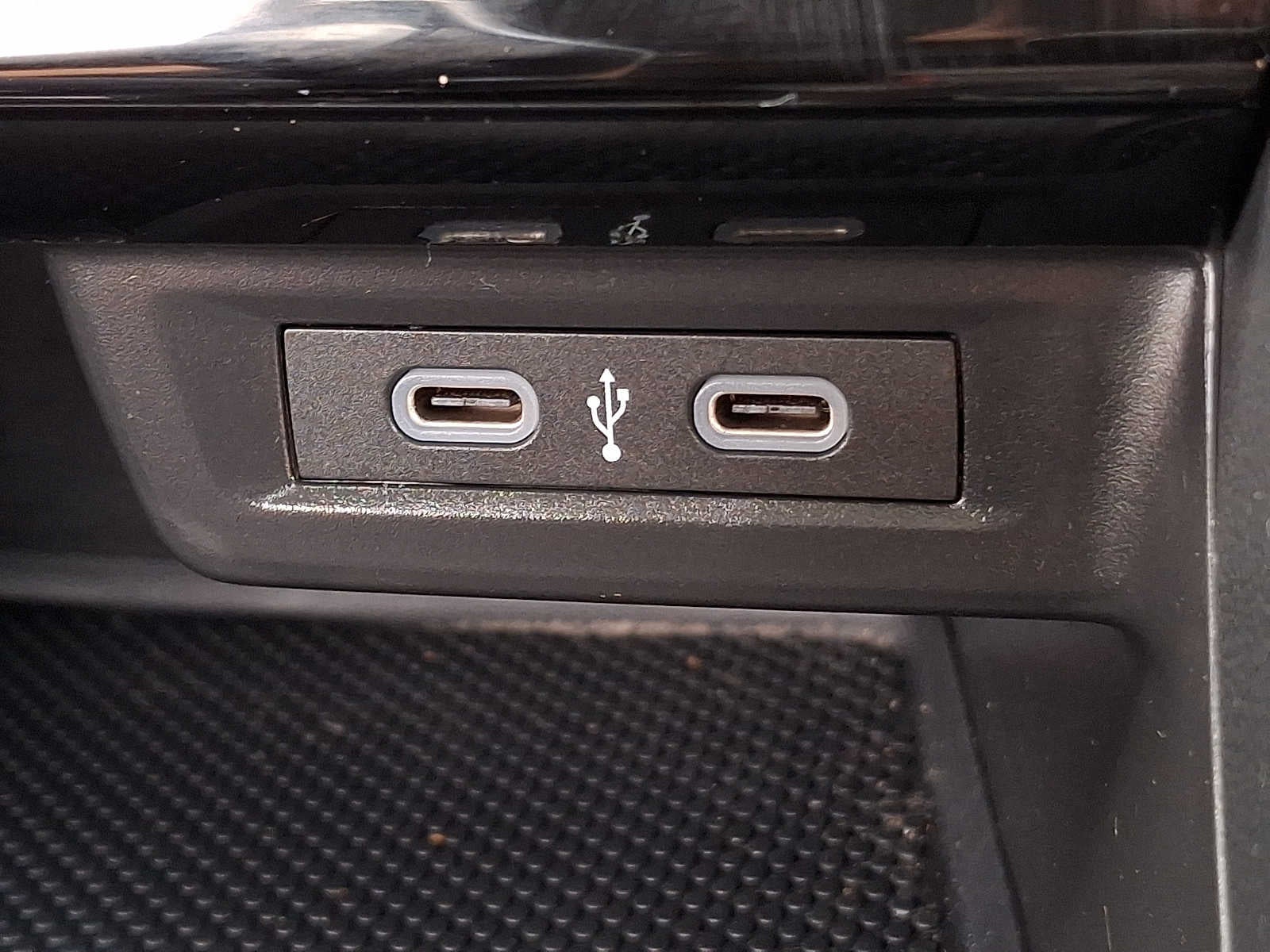 2023 Volkswagen Jetta SE Auto