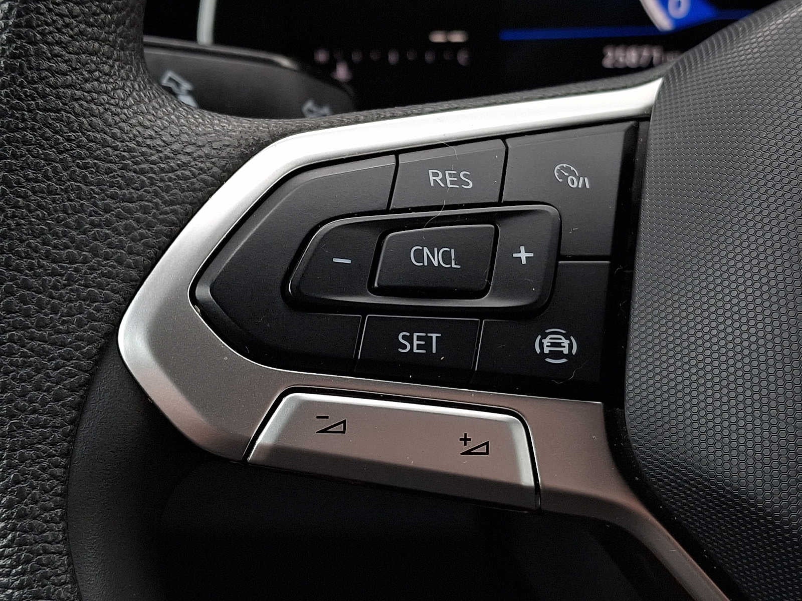 2023 Volkswagen Jetta Sport Auto