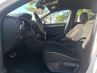 2024 Volkswagen Jetta Sport Auto