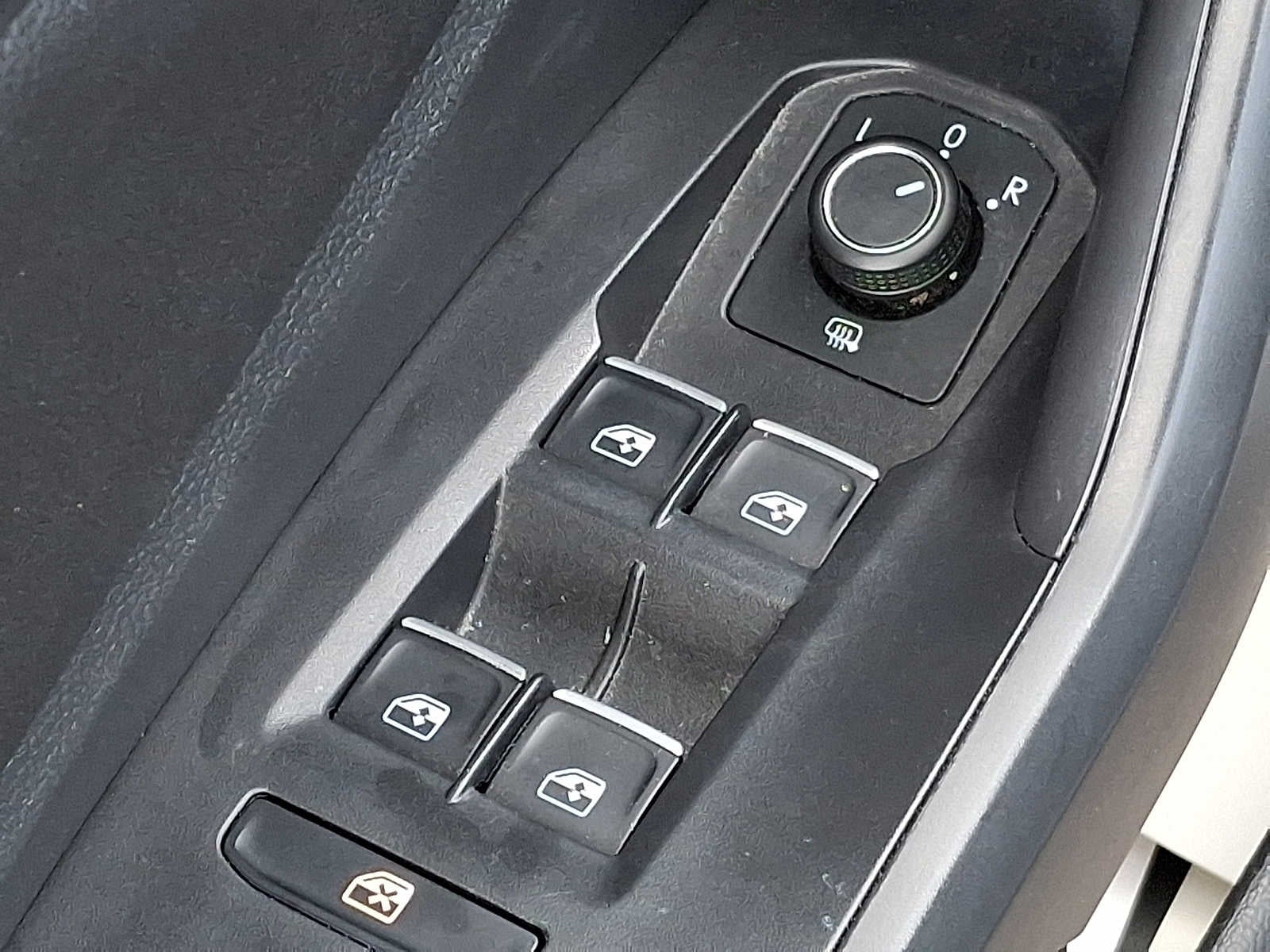 2022 Volkswagen Jetta SE Auto