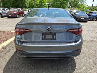 2022 Volkswagen Jetta SE Auto