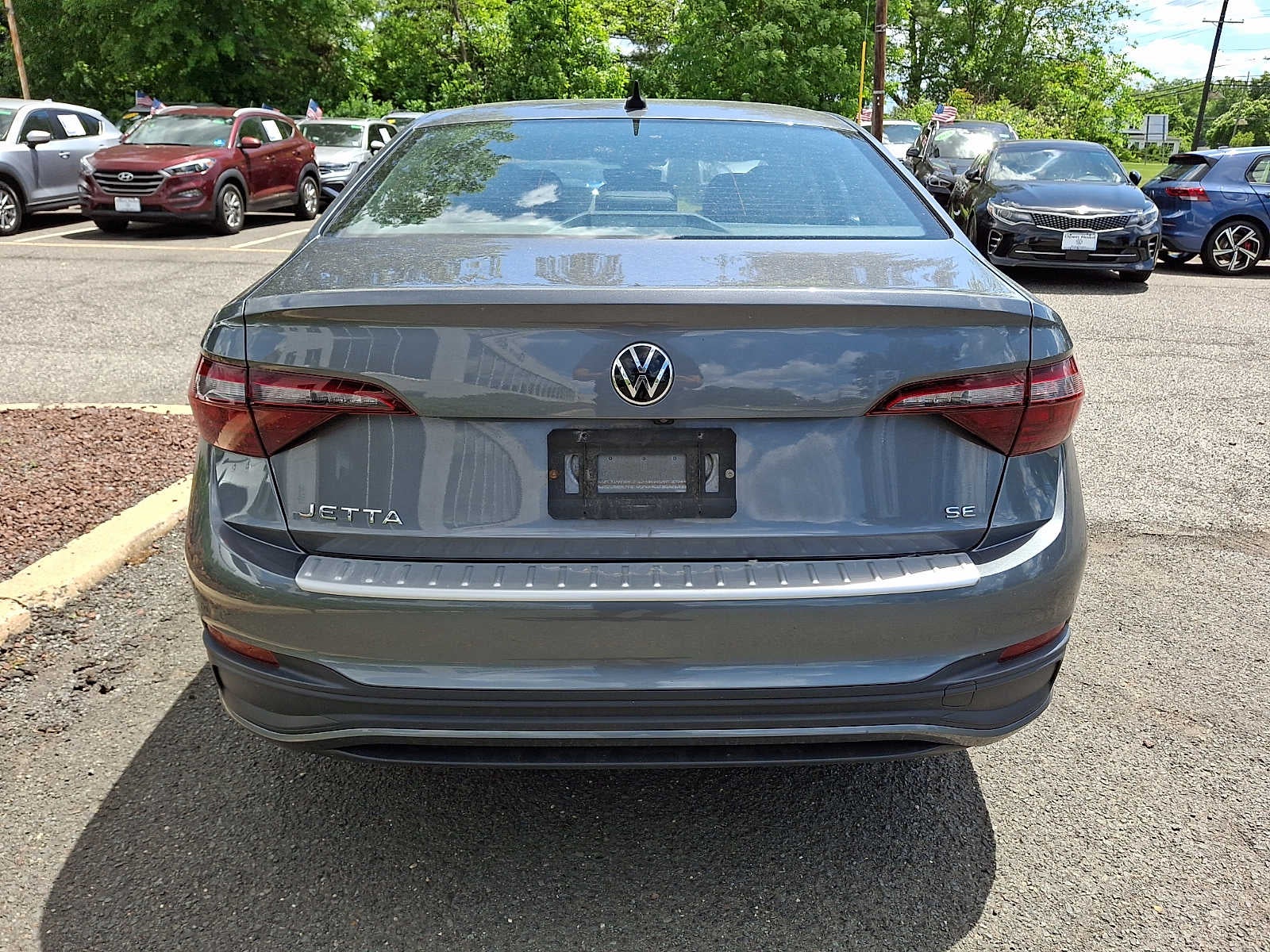 2022 Volkswagen Jetta SE Auto