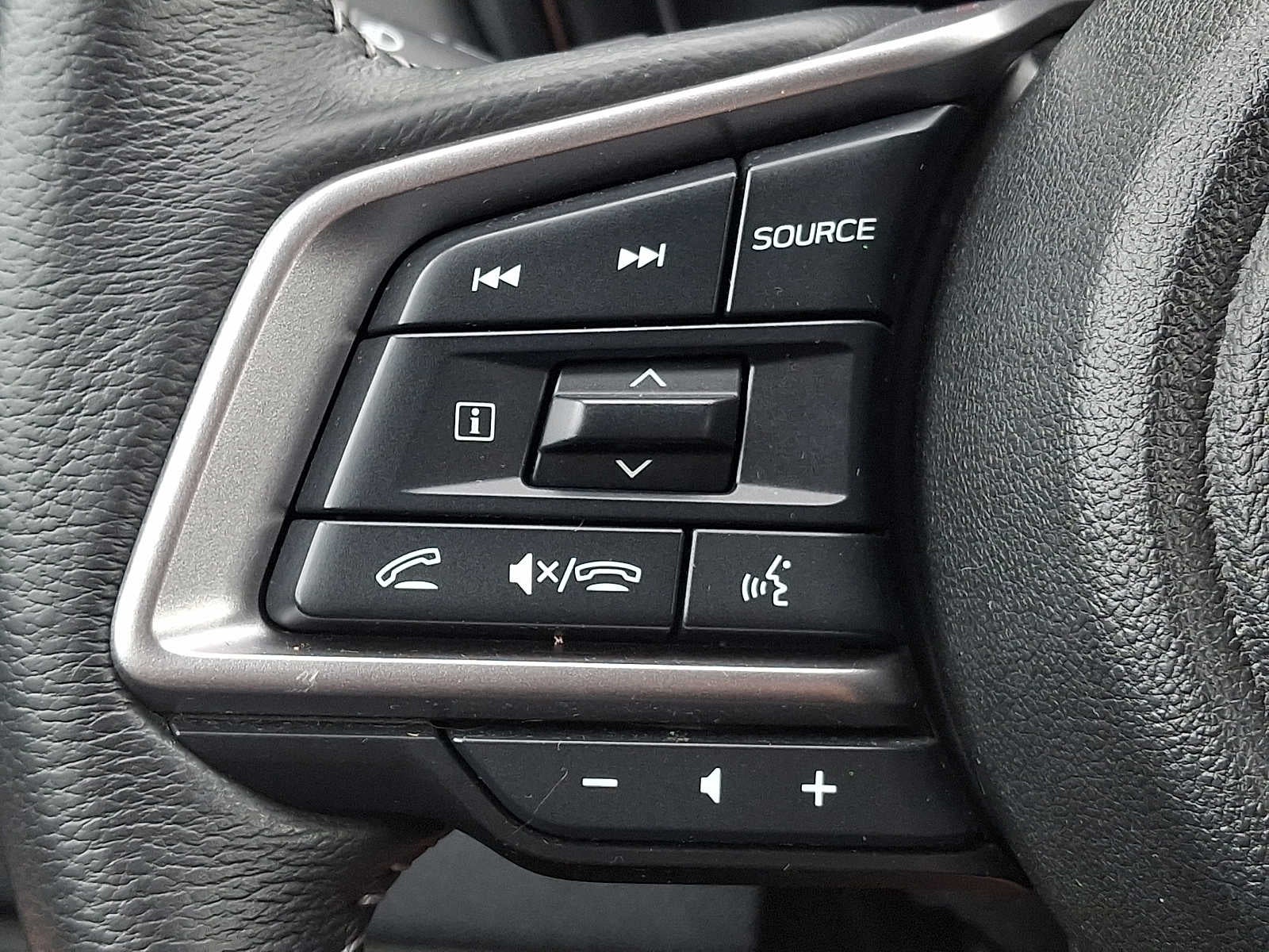 2023 Subaru Legacy Premium CVT