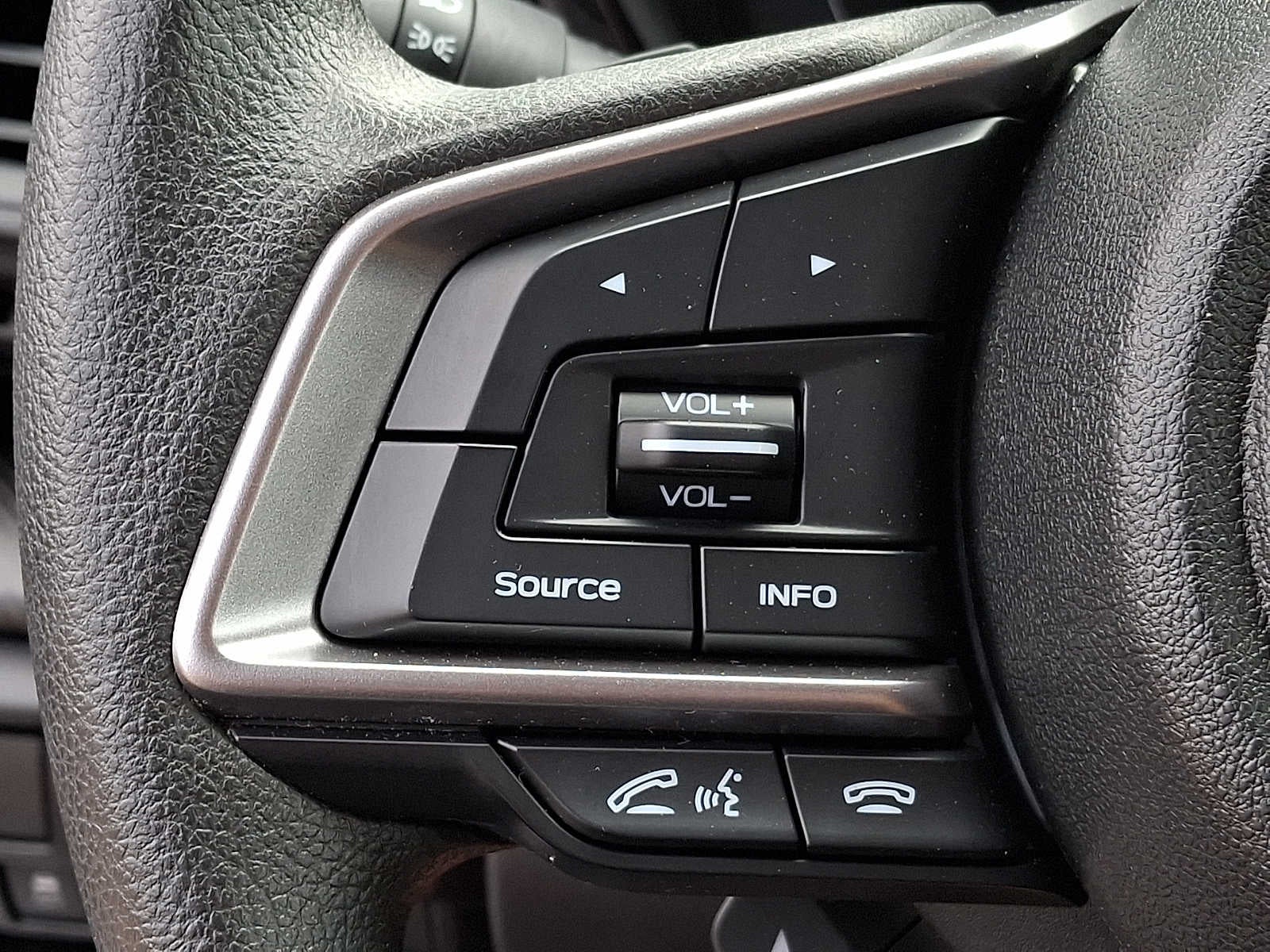 2023 Subaru Impreza Premium 5-door CVT