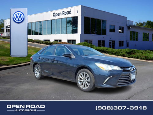 2015 Toyota Camry 4dr Sdn I4 Auto XLE