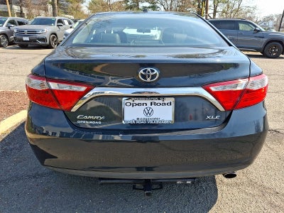 2015 Toyota Camry 4dr Sdn I4 Auto XLE