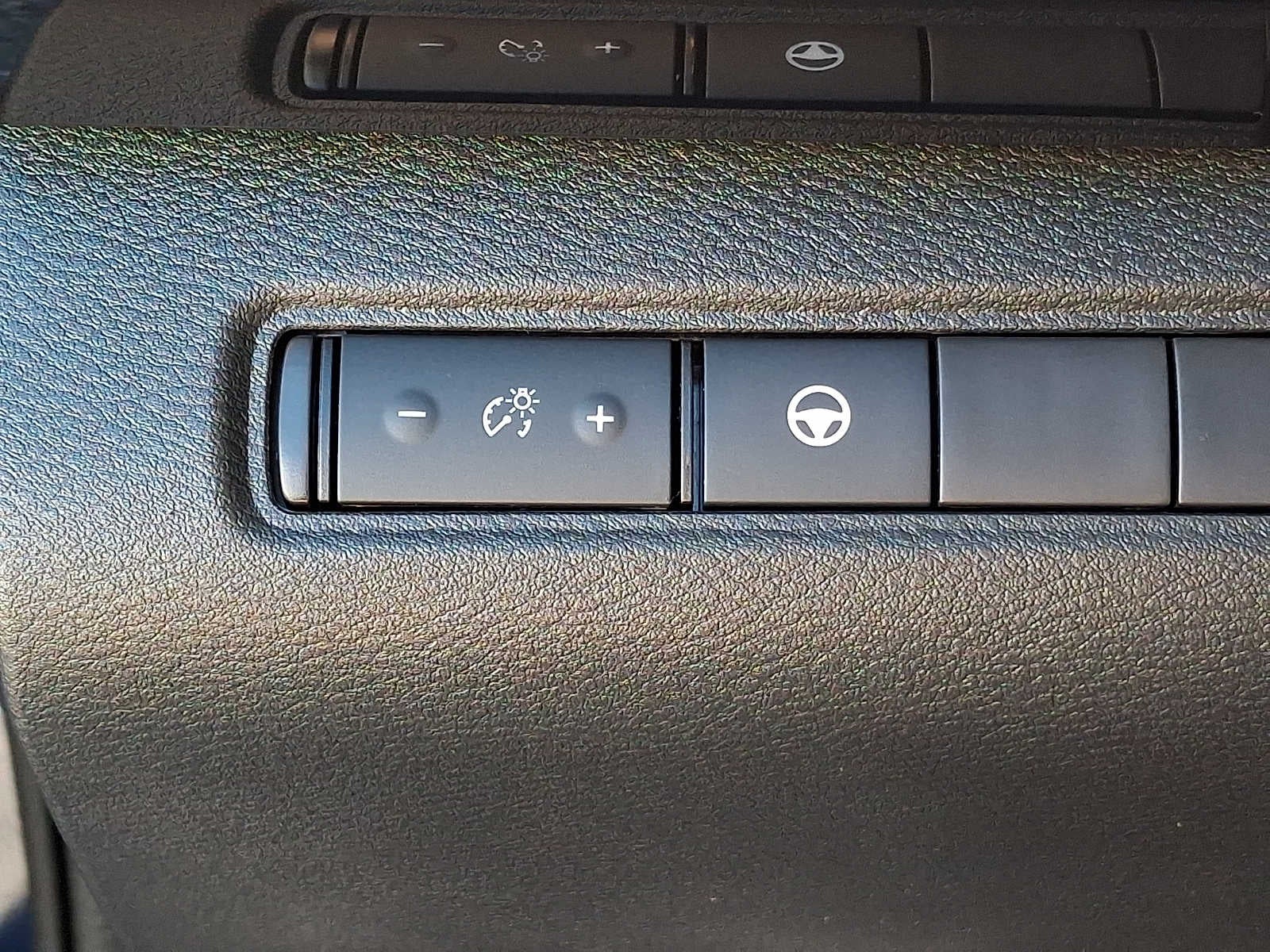 2022 Nissan Pathfinder SV 4WD