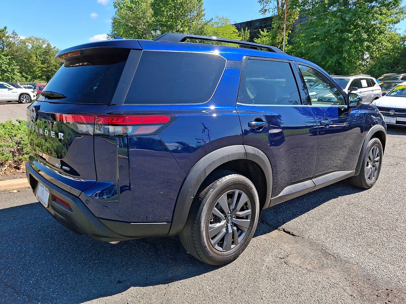 2022 Nissan Pathfinder SV 4WD