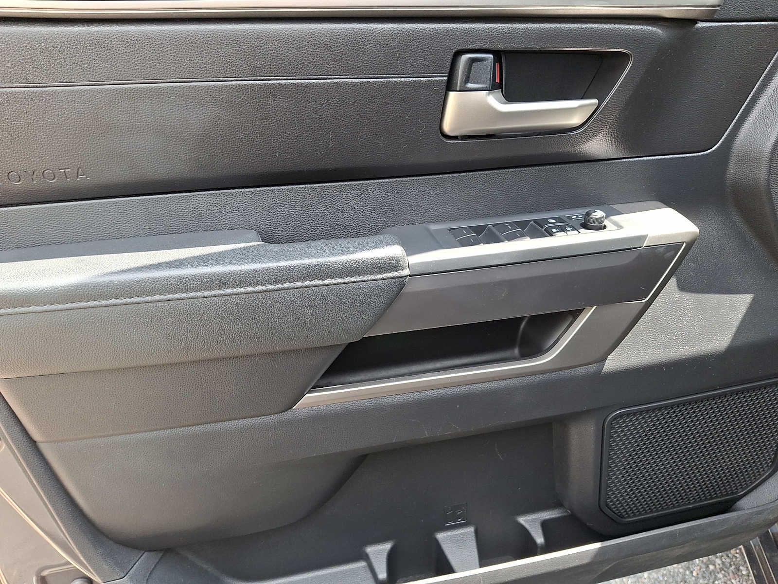 2022 Toyota Tundra SR5 Double Cab 6.5 Bed