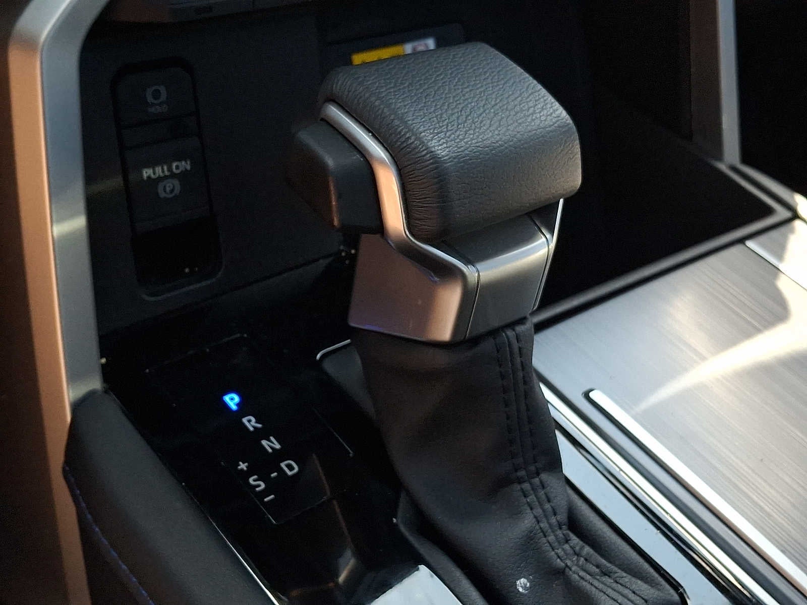 2024 Toyota Tundra Platinum CrewMax 5.5 Bed