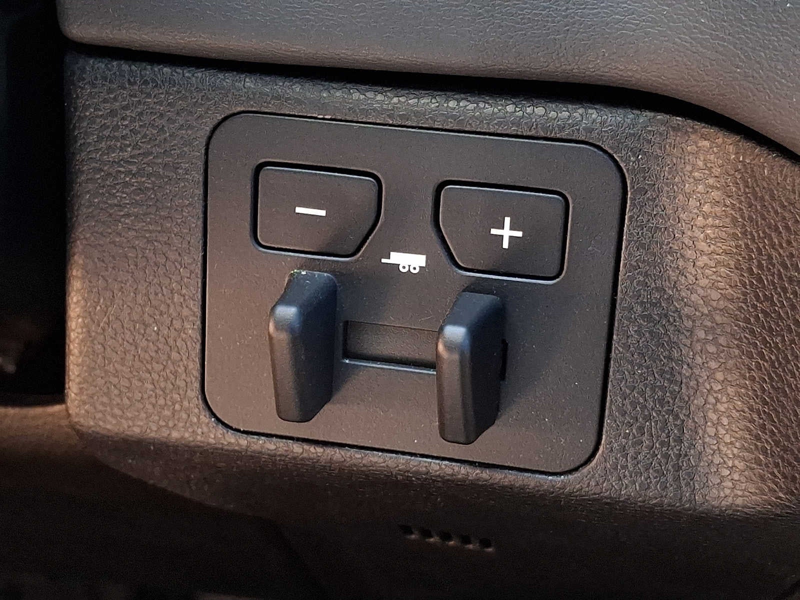 2024 Toyota Tundra Platinum CrewMax 5.5 Bed