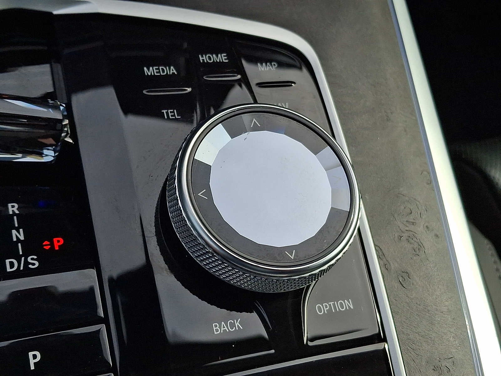 2023 BMW X7 xDrive40i Sports Activity Vehicle