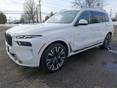 2023 BMW X7 xDrive40i Sports Activity Vehicle