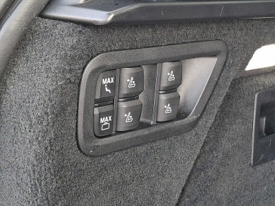 2023 BMW X7 xDrive40i Sports Activity Vehicle