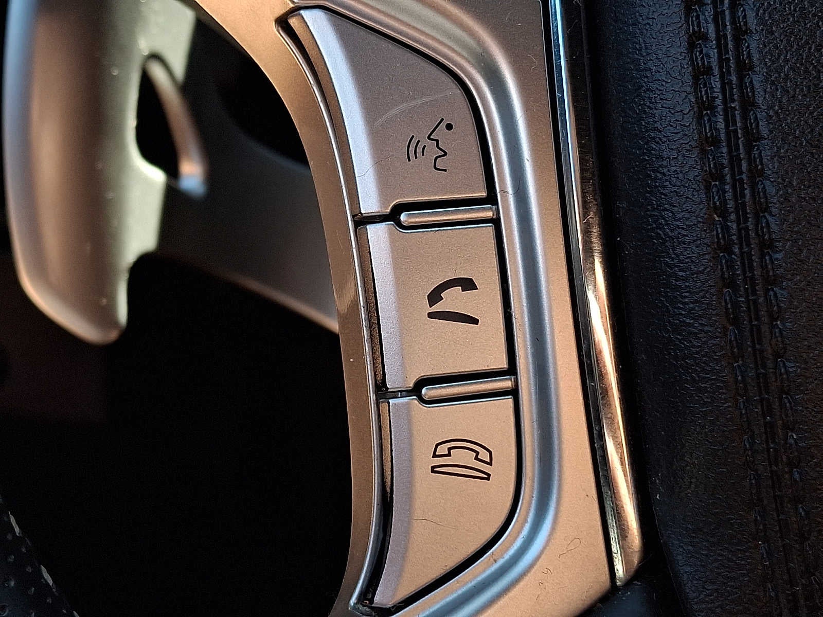 2019 Mitsubishi Outlander PHEV SEL S-AWC