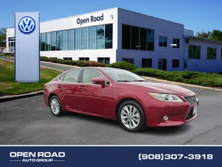 2013 Lexus ES 300h 4dr Sdn Hybrid