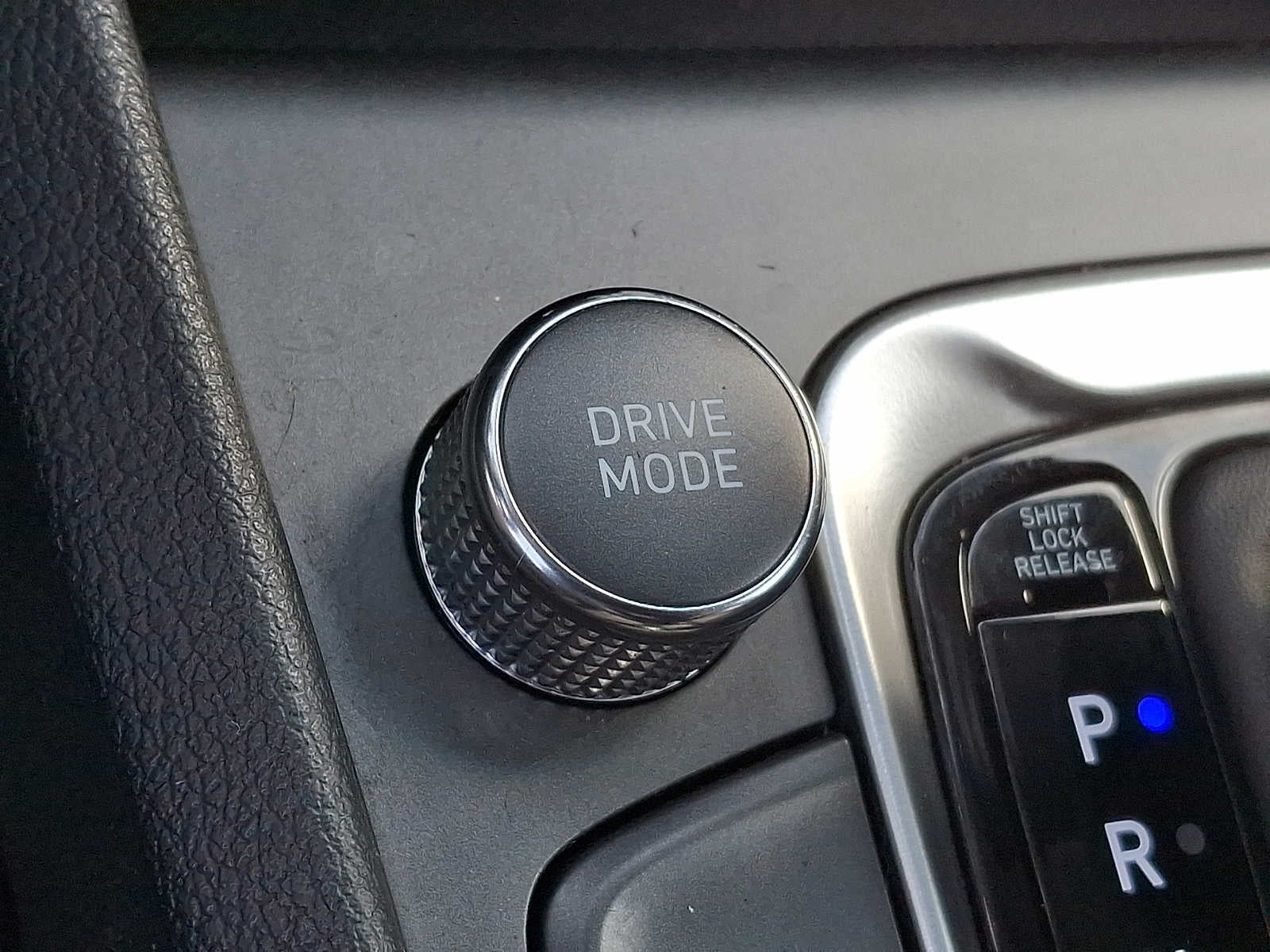 2023 Hyundai Kona SEL Auto FWD