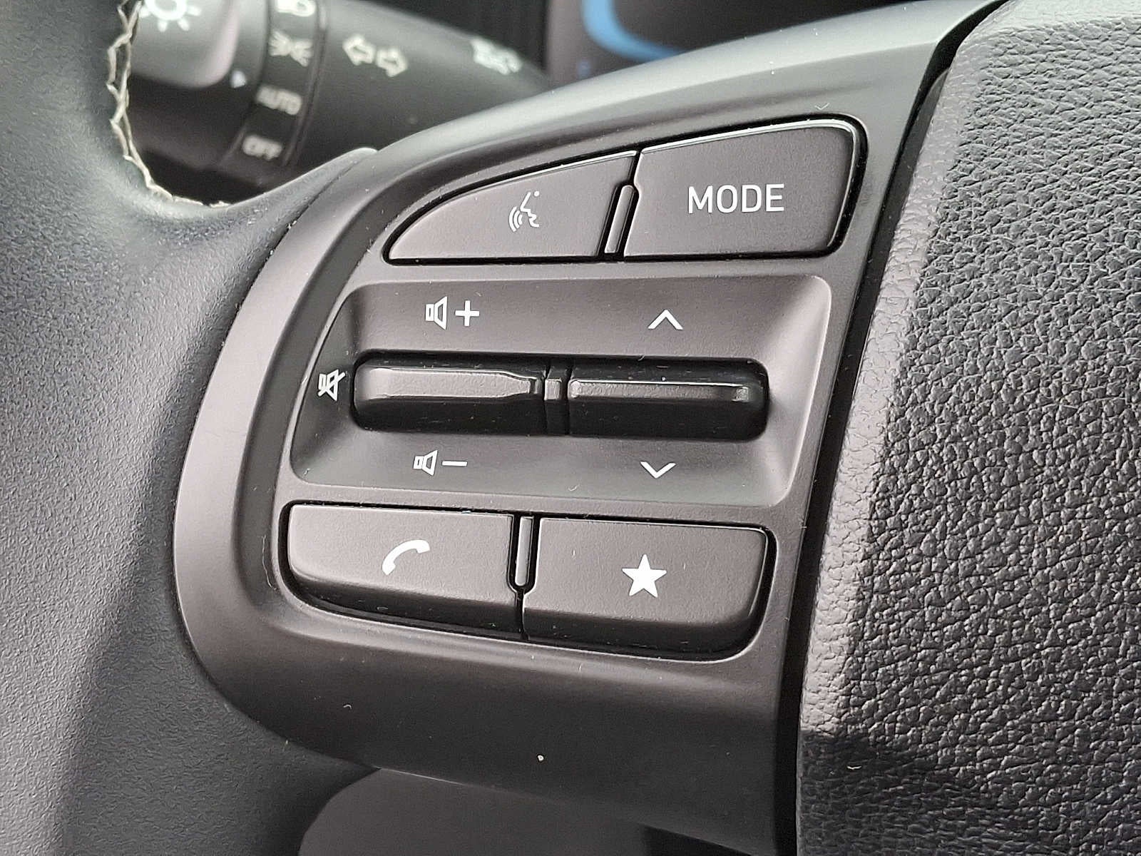 2023 Hyundai Venue Limited IVT