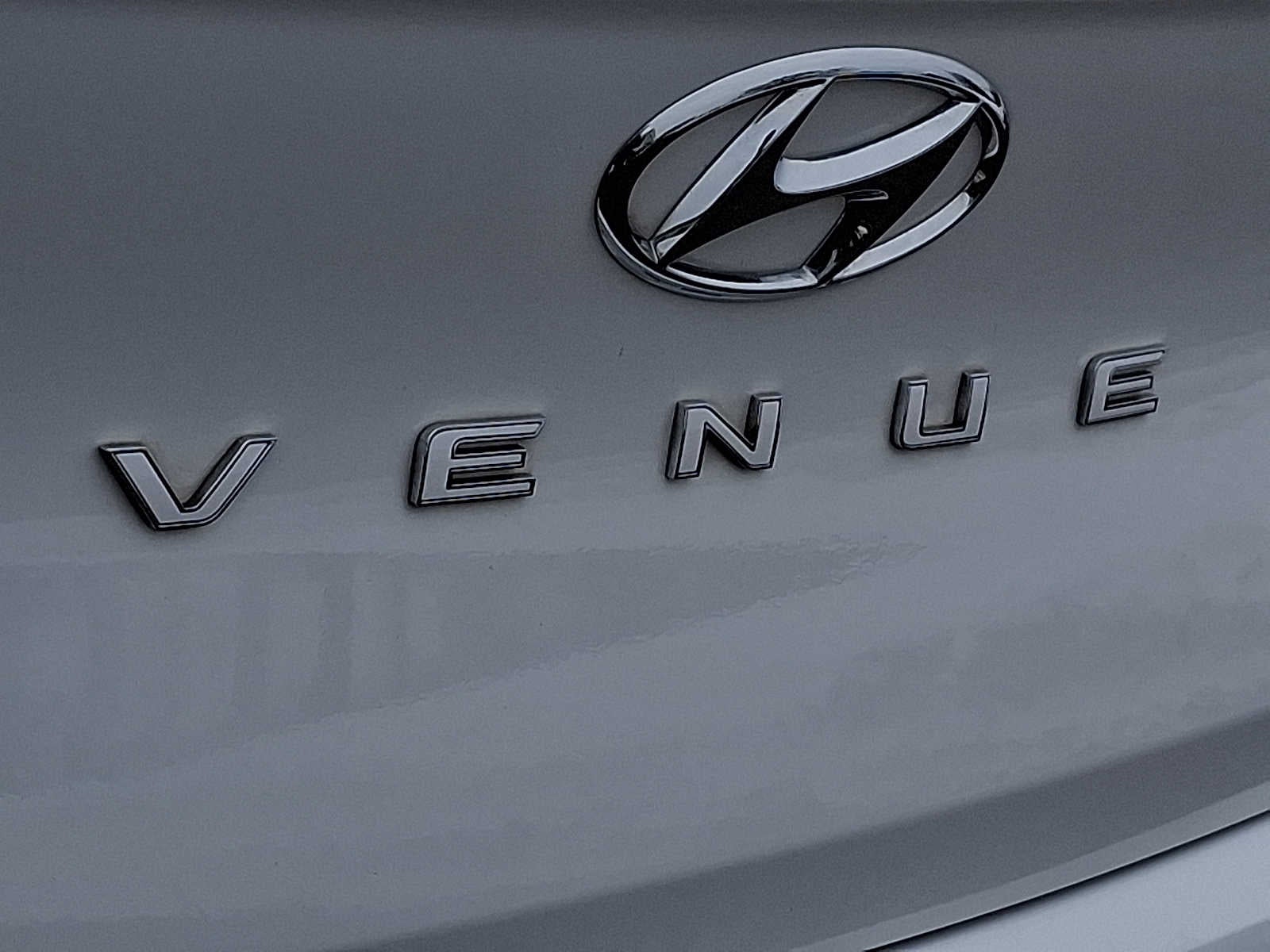 2023 Hyundai Venue Limited IVT