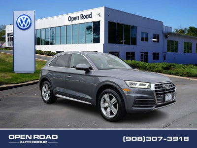 2019 Audi Q5 Premium Plus 45 TFSI quattro