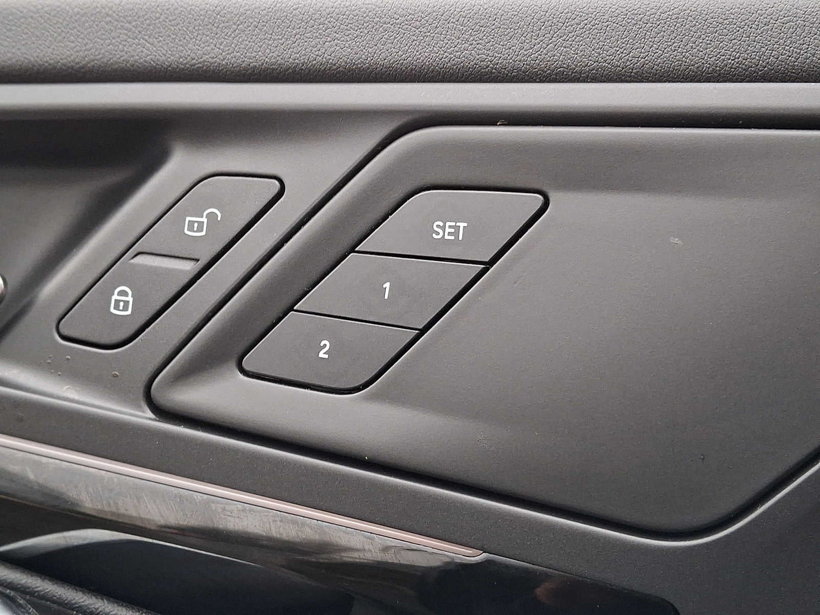 2025 BMW X1 xDrive28i Sports Activity Vehicle