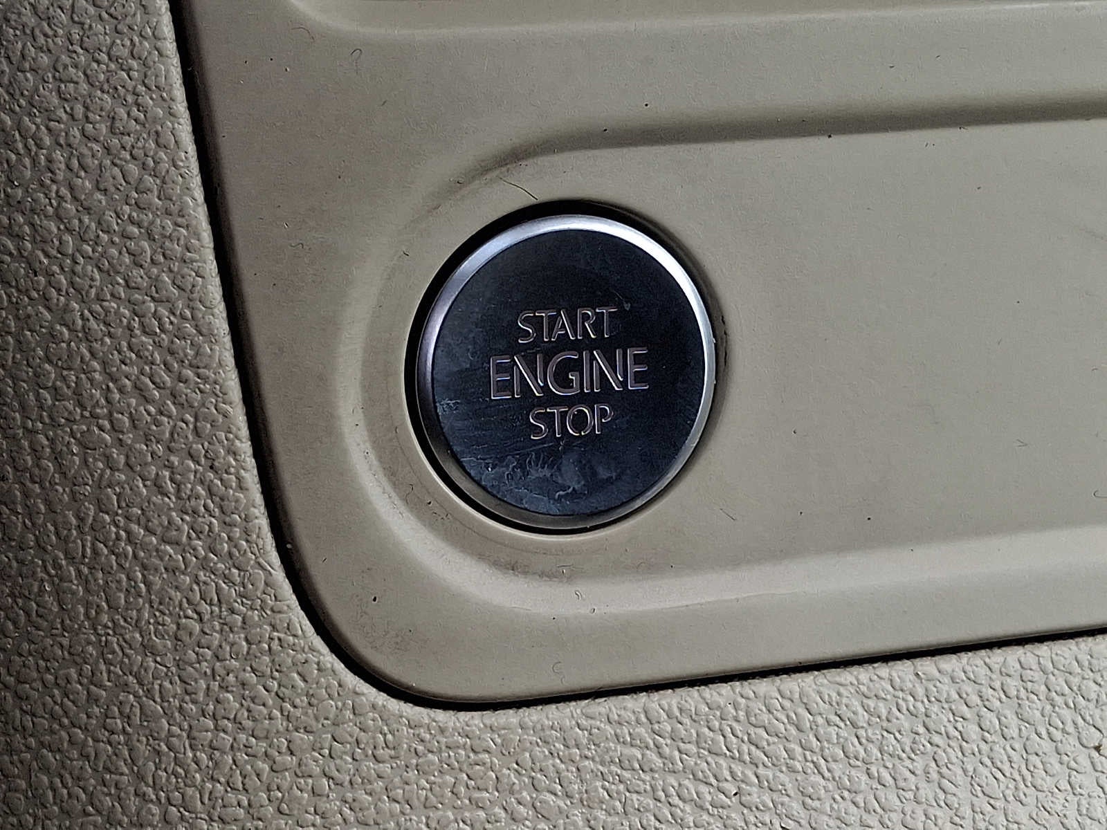 2012 Volkswagen Tiguan 4WD 4dr Auto SEL