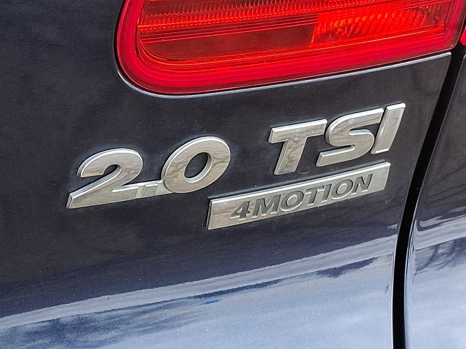 2012 Volkswagen Tiguan 4WD 4dr Auto SEL