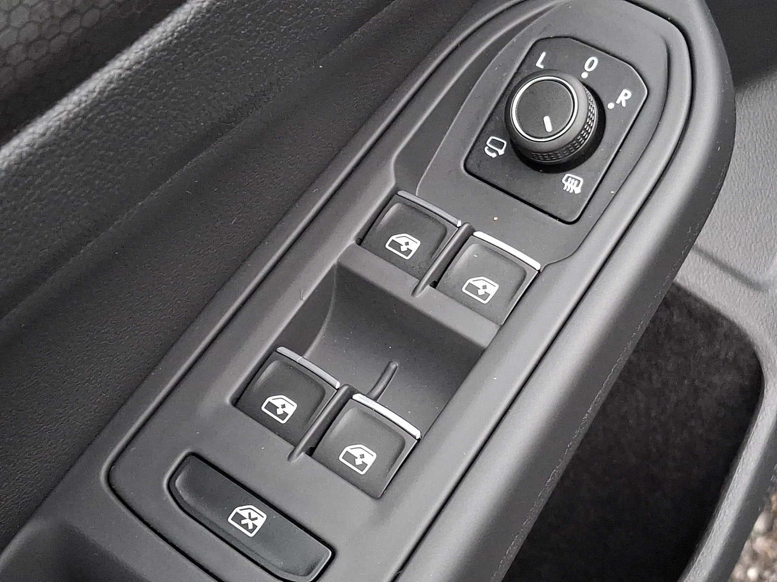 2024 Volkswagen Golf GTI 2.0T Autobahn DSG