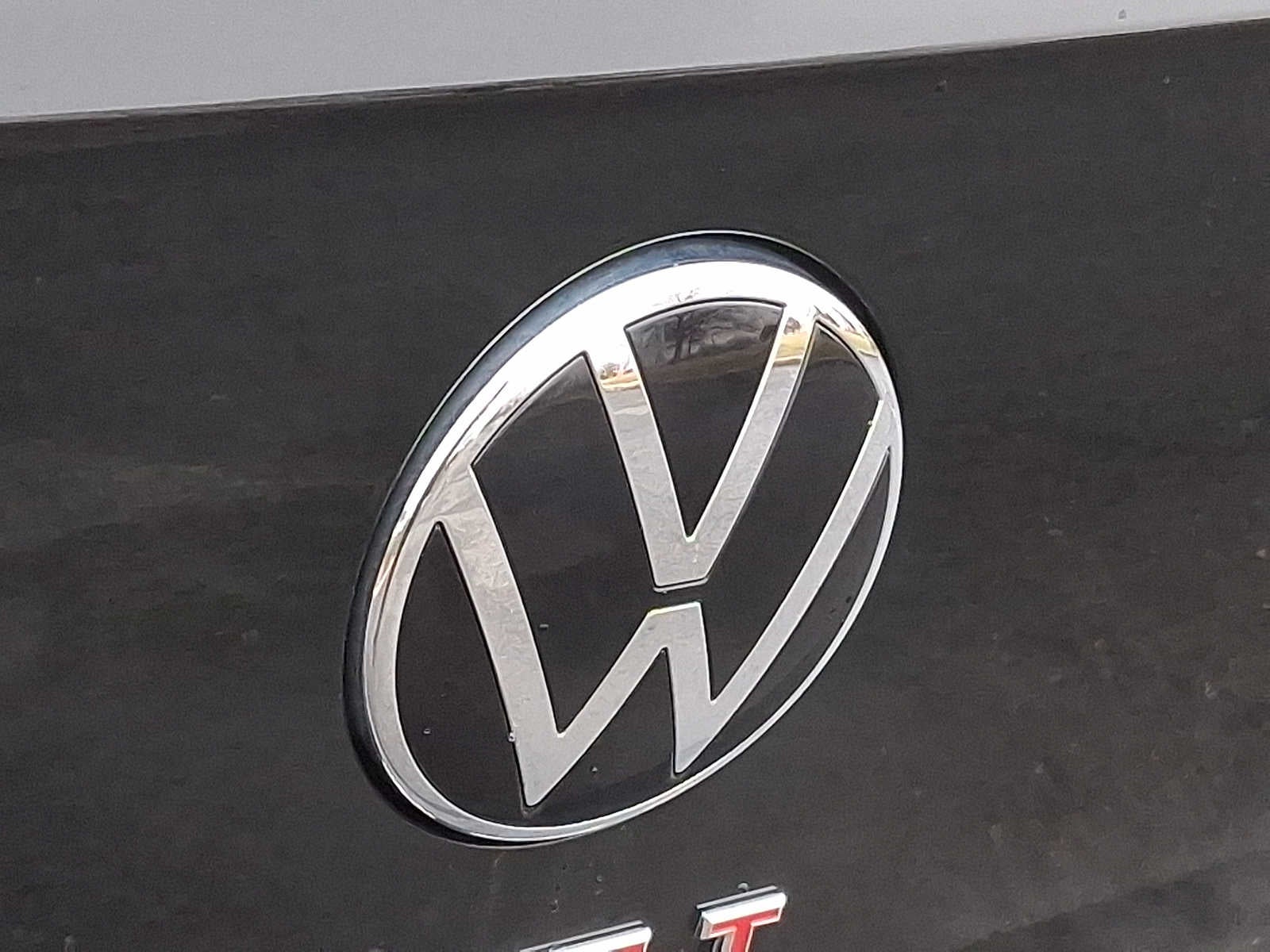 2024 Volkswagen Golf GTI 2.0T Autobahn DSG