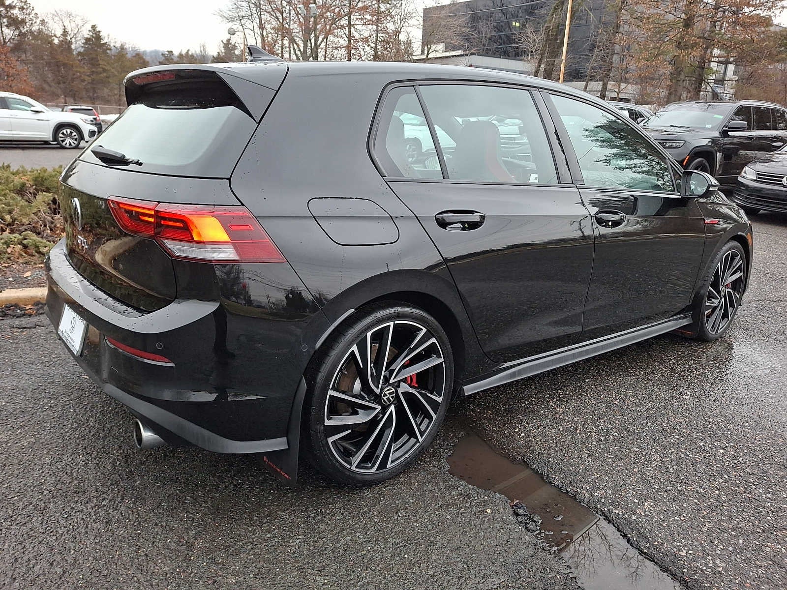 2024 Volkswagen Golf GTI 2.0T Autobahn DSG