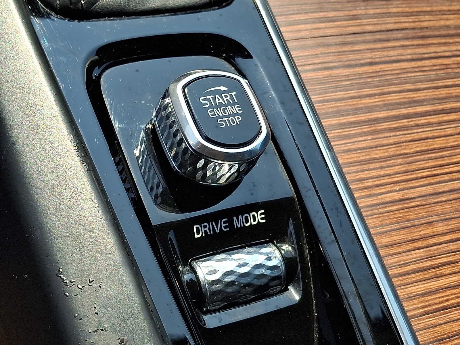 2020 Volvo XC60 T5 AWD Inscription