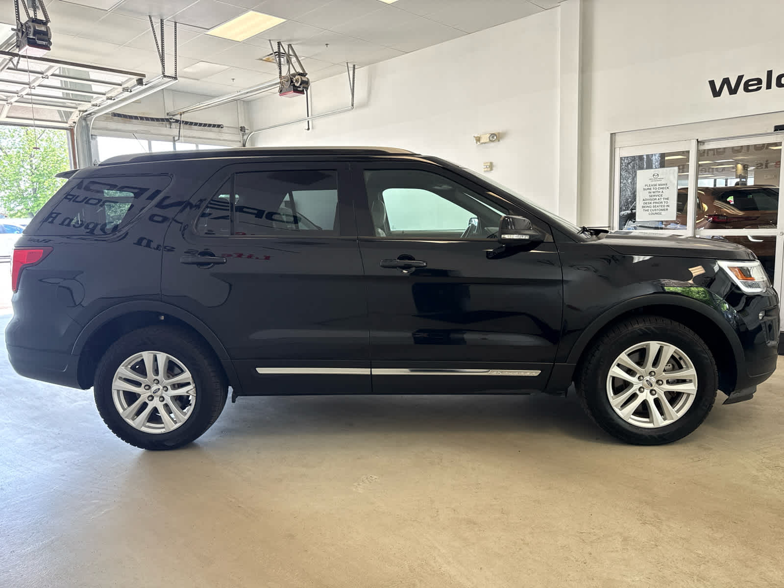 2018 Ford Explorer XLT 4WD