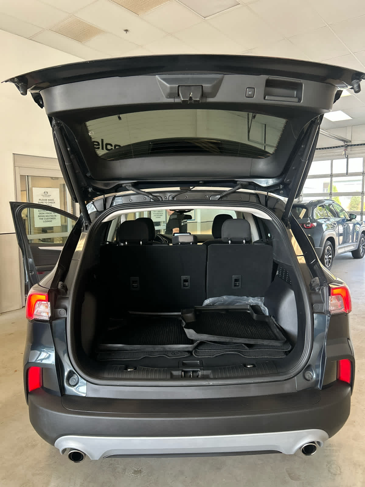 2022 Ford Escape SE Plug-In Hybrid FWD