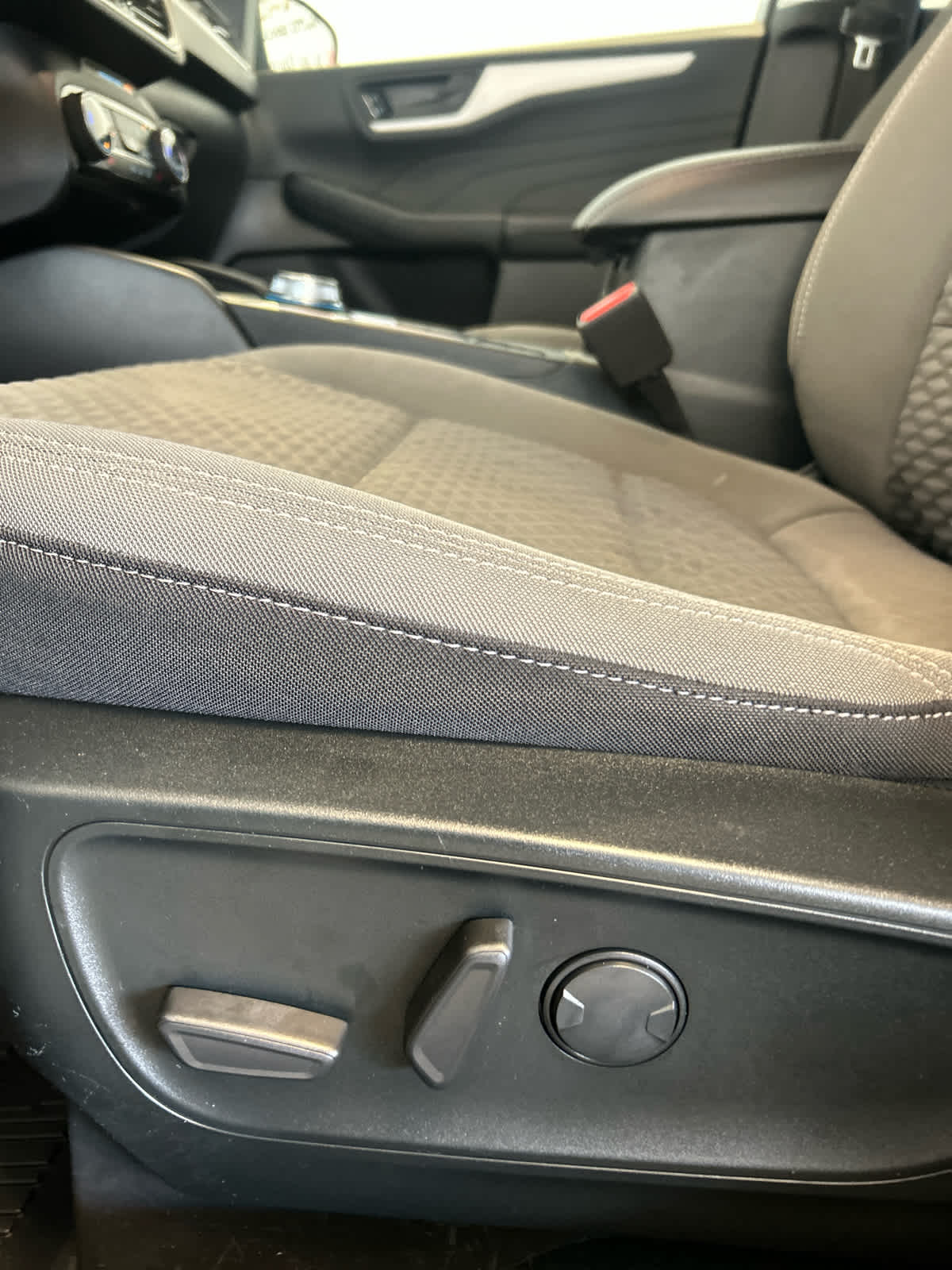 2022 Ford Escape SE Plug-In Hybrid FWD